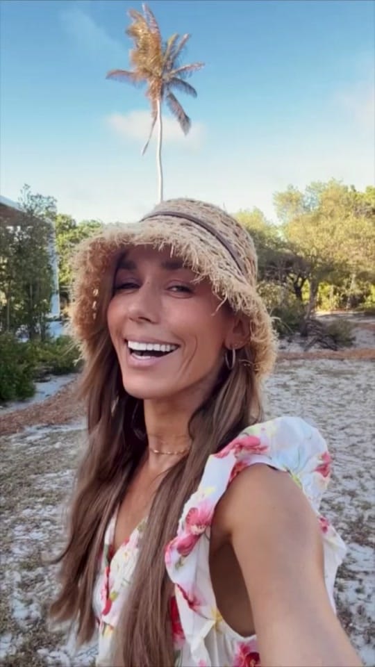 Post 4 by Wayne Carpendale on TikTok (video)