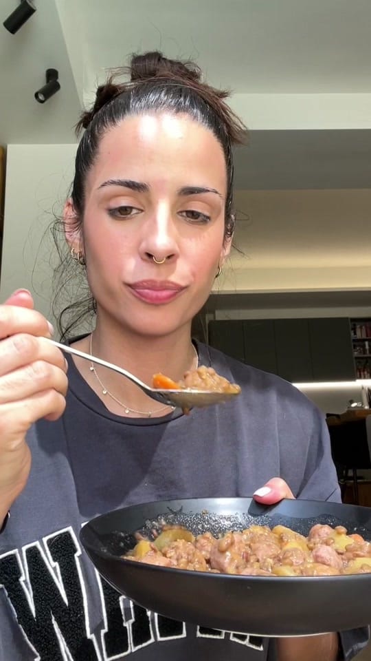 Post 9 by Esther Abril 🌼 on TikTok (video)