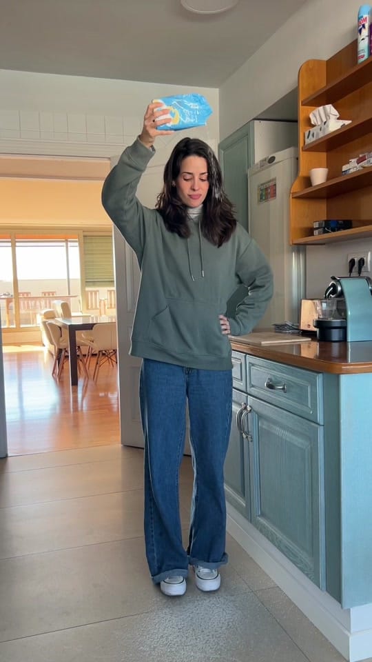 Post 6 by Esther Abril 🌼 on TikTok (video)