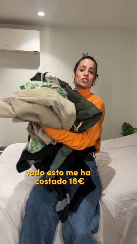 Post 2 by Esther Abril 🌼 on TikTok (video)