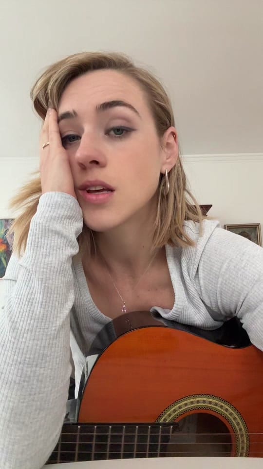 Post 1 by Ariel Hill on TikTok (video)