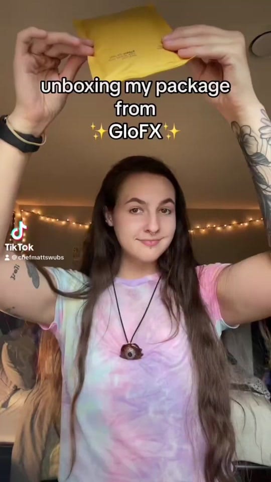 Post 6 by GloFX on TikTok (video)