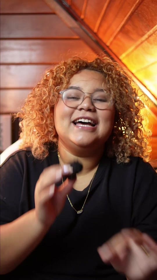 Post 6 by Vitória Walker on TikTok (video)