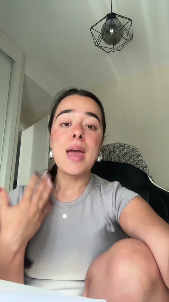 Post 6 by Paloma 📖✨ on TikTok (video)
