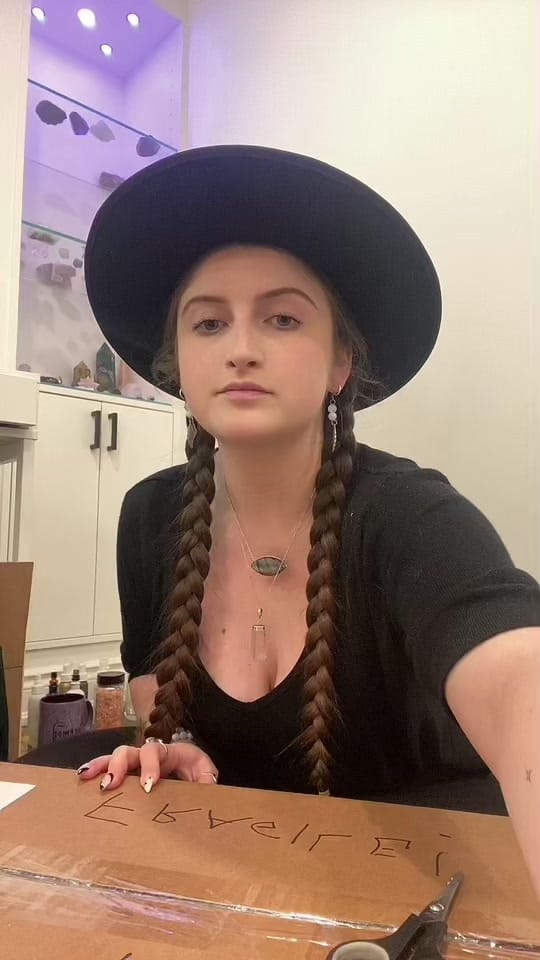 Post 10 by delaynie🌛 on TikTok (video)