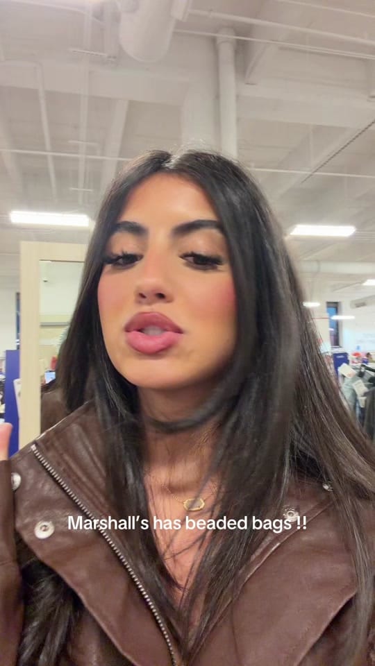 Post 7 by Andrea Aragon on TikTok (video)
