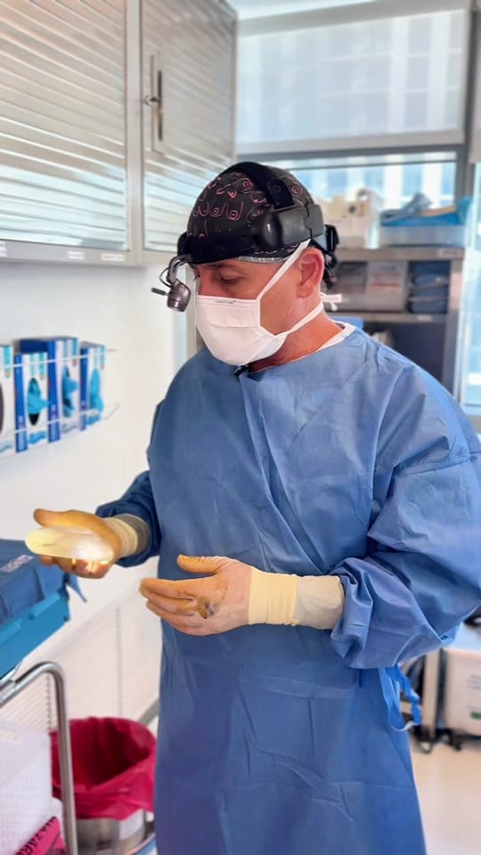 Post 9 by Dr Tal Roudner Plastic Surgery on TikTok (video)