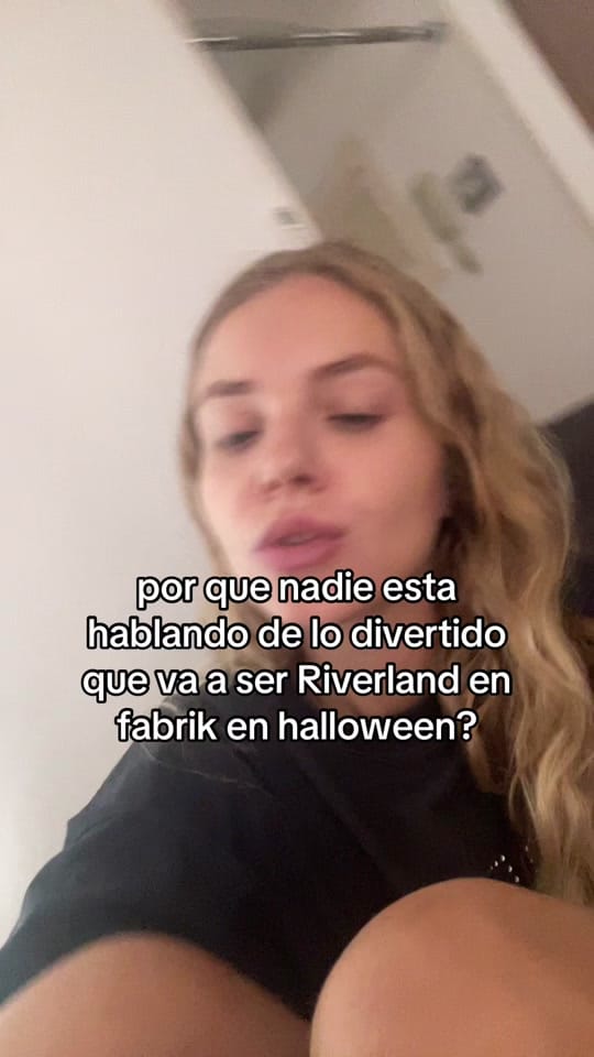 Post 4 by Laurita :) on TikTok (video)