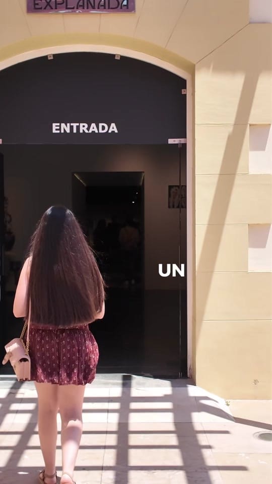 Post 4 by Lorena Day on TikTok (video)