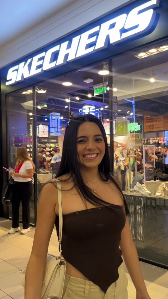 Post 10 by Génesis Navarrete on TikTok (video)