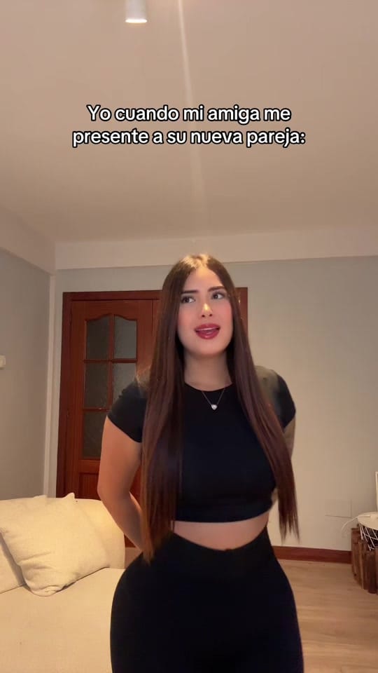 Post 10 by Camila Duque on TikTok (video)