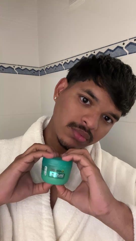 Post 1 by yomaikonn on TikTok (video)