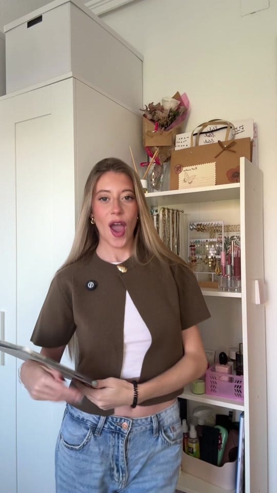 Post 9 by ire on TikTok (video)