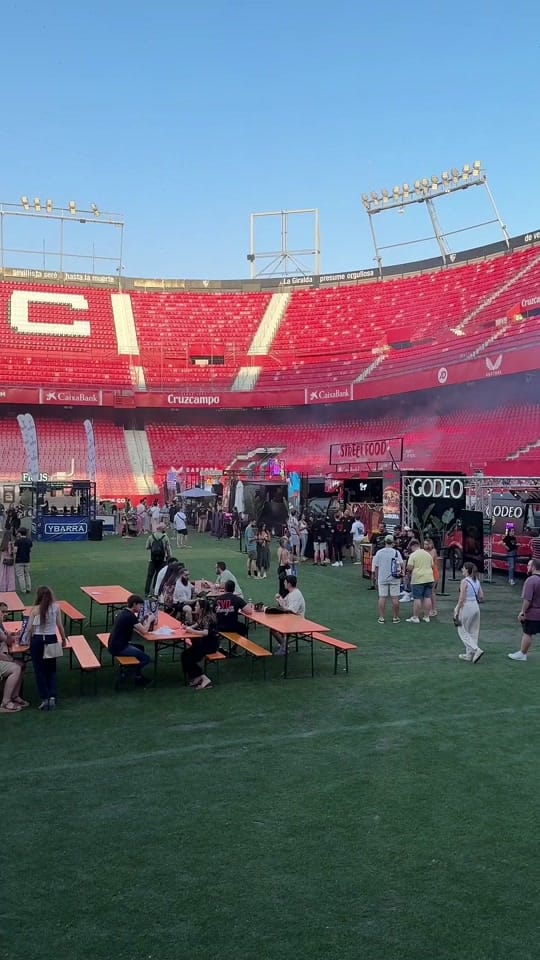 Post 6 by Ana Lorente on TikTok (video)