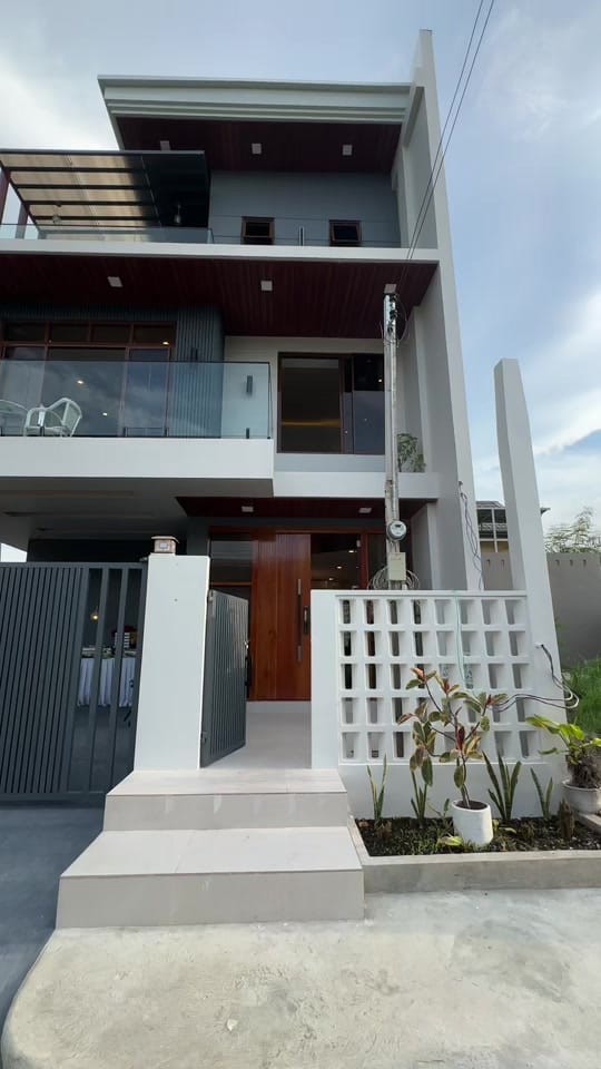 Post 9 by GMZ Properties PH on TikTok (video)