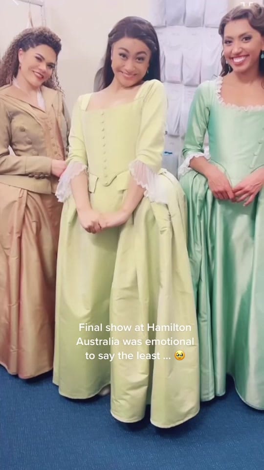 Post 4 by Chloé Zuel on TikTok (video)