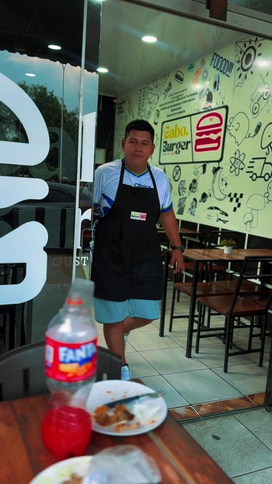 Post 7 by GABO BURGER 🍔 on TikTok (video)