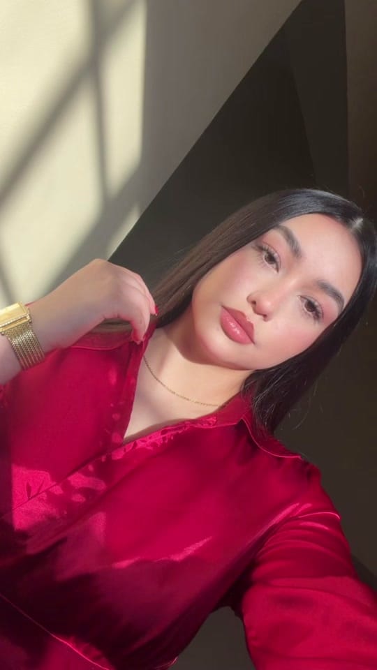 Post 4 by 𝐑 𝐎 𝐗 𝐀 𝐍 𝐀 ✰ on TikTok (video)