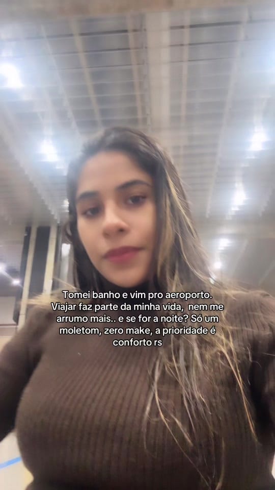 Post 1 by Vitoria Píres on TikTok (video)
