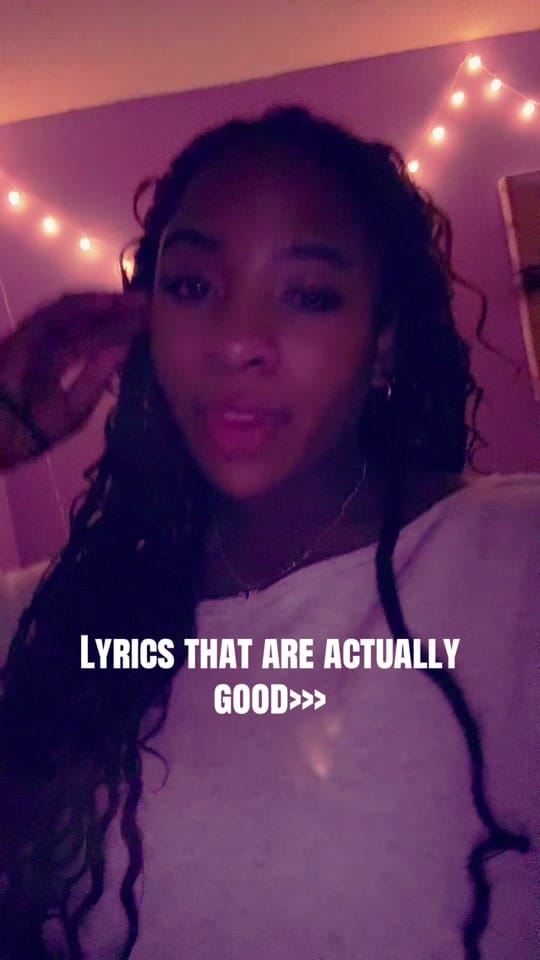Post 9 by Alicia [CONTENT CREATOR] on TikTok (video)