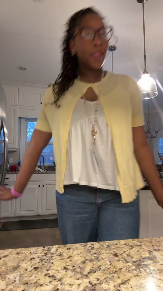 Post 6 by Alicia [CONTENT CREATOR] on TikTok (video)