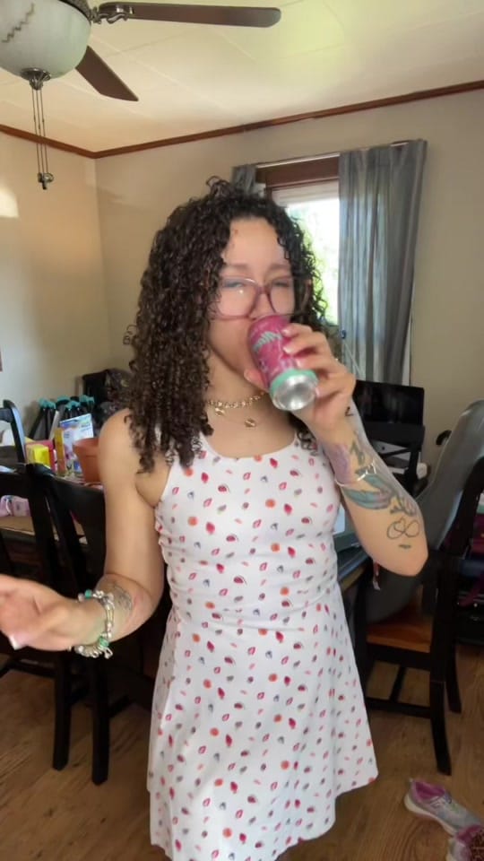 Post 8 by Libra Nieves on TikTok (video)