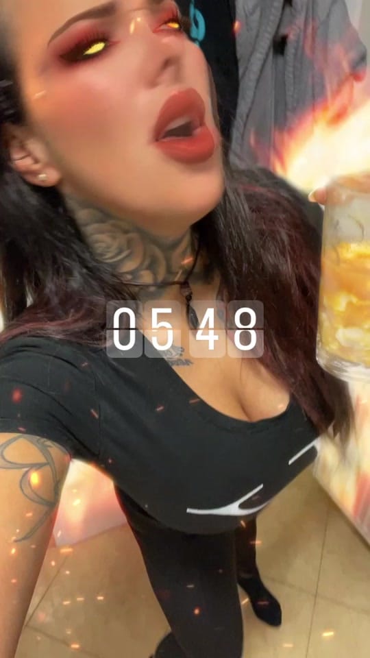 Post 6 by Villakunterbunt on TikTok (video)