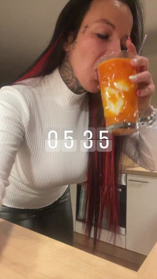 Post 4 by Villakunterbunt on TikTok (video)