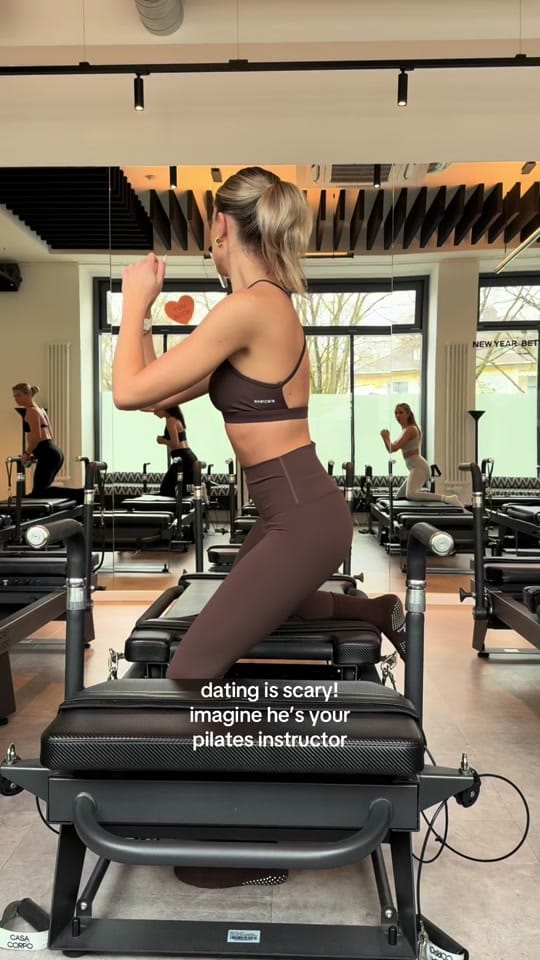 Post 6 by sarahowever on TikTok (video)