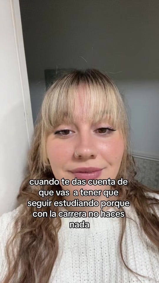 Post 4 by cecarlita on TikTok (video)