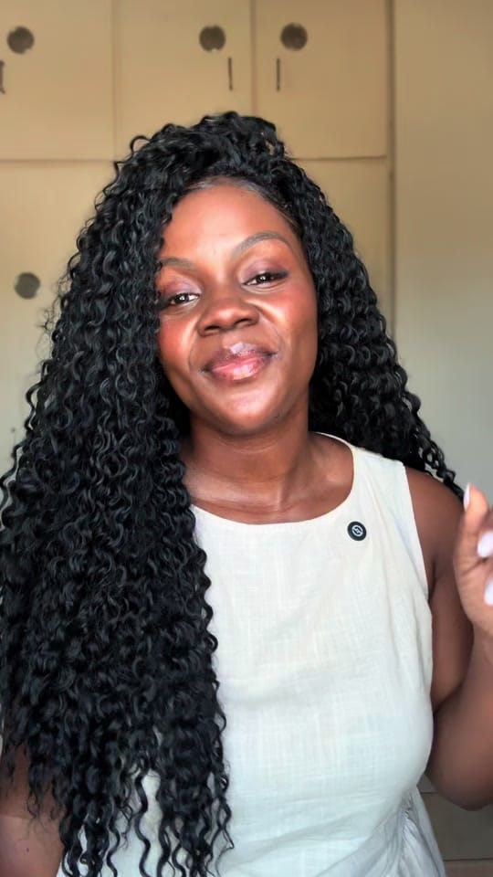 Post 4 by Carolina Mattos on TikTok (video)