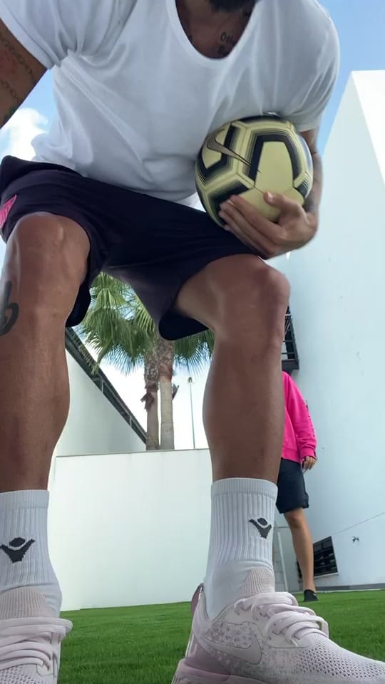 Post 7 by Nemanja Gudelj on TikTok (video)