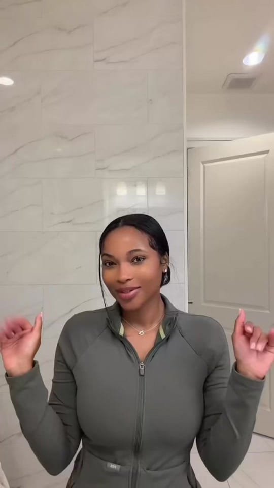 Post 3 by thedr.jess on TikTok (video)
