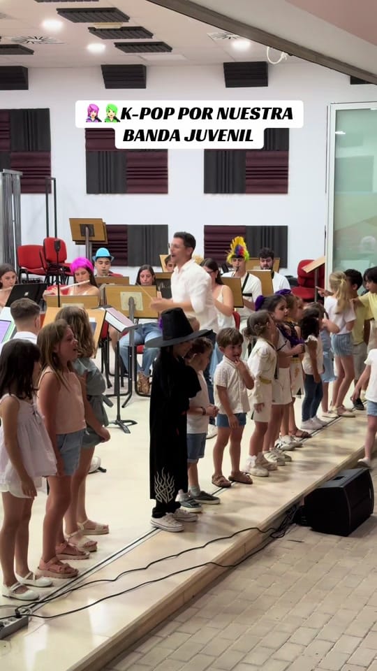 Post 1 by BM Mairena del Alcor on TikTok (video)