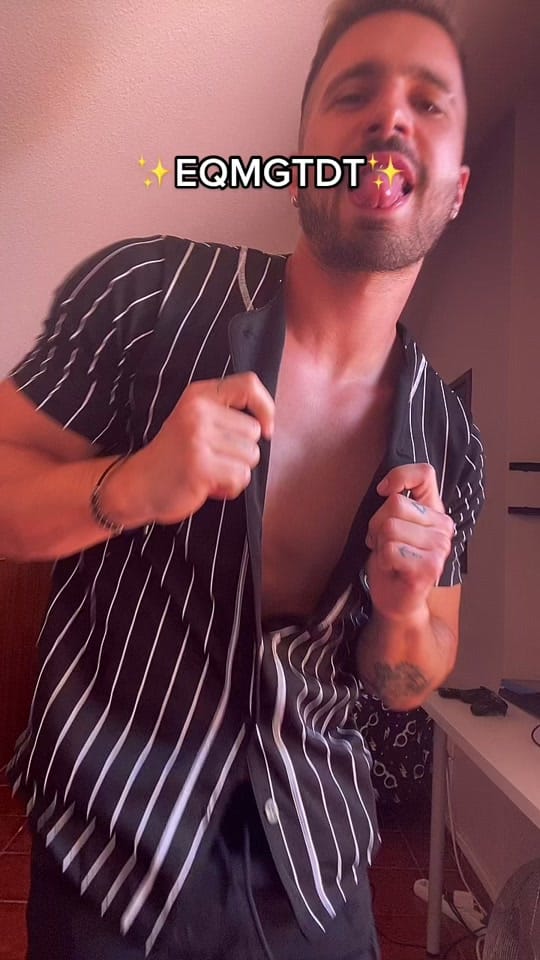 Post 10 by Kevin León on TikTok (video)