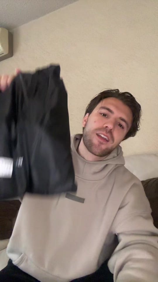 Post 3 by Bernardo Guerra on TikTok (video)
