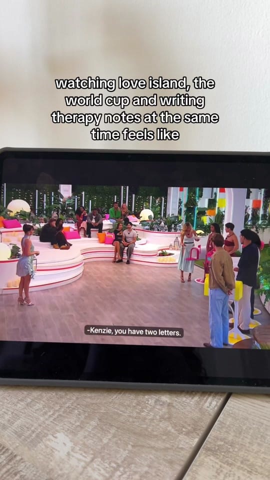 Post 1 by Thalissa | Licensed Therapist on TikTok (video)