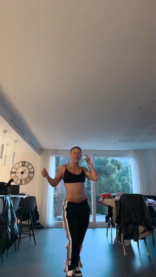 Post 6 by Bárbara on TikTok (video)