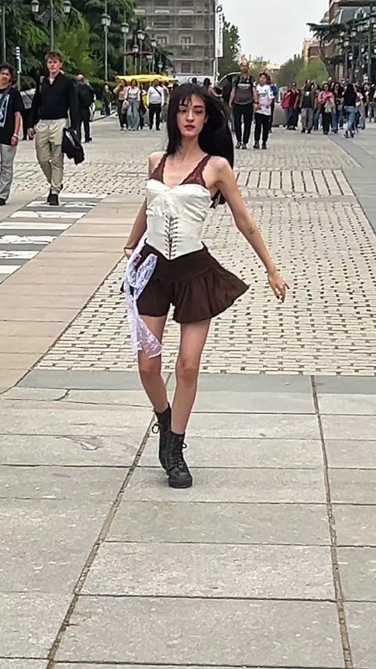 Post 3 by NEOLIGHT on TikTok (video)