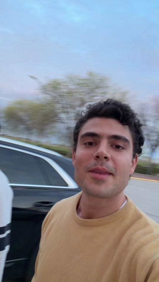 Post 4 by Albertomonturiol on TikTok (video)