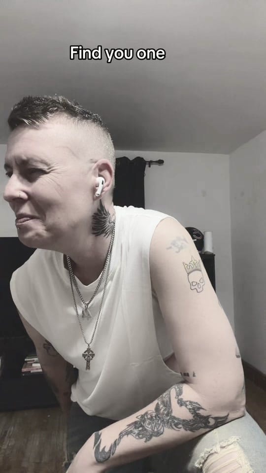 Post 2 by 🐦‍🔥👑 Ryan(She)44 🐦‍🔥 on TikTok (video)