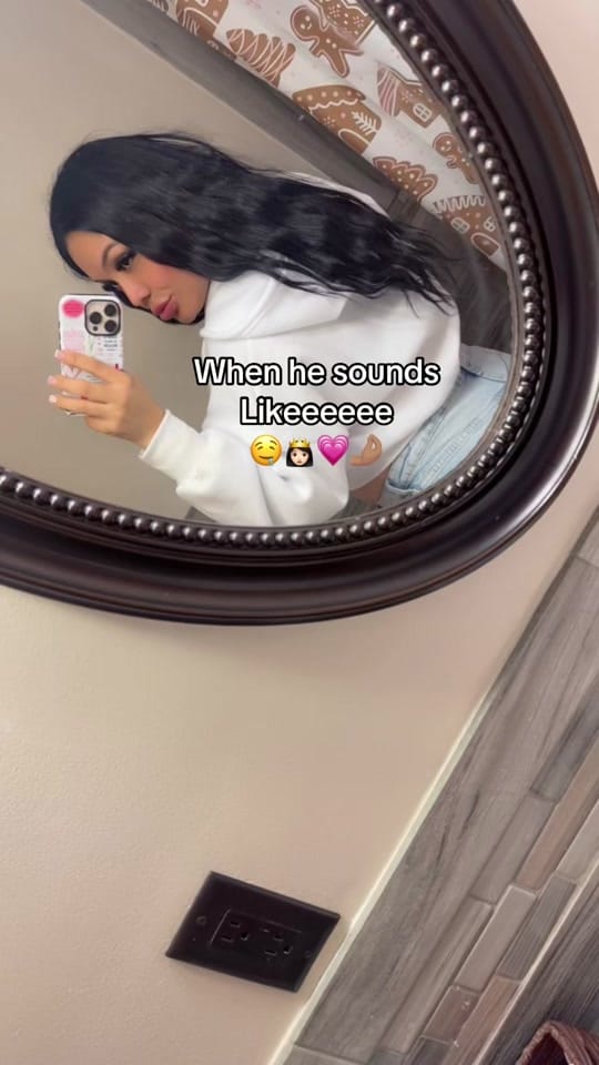 Post 3 by Moni on TikTok (video)