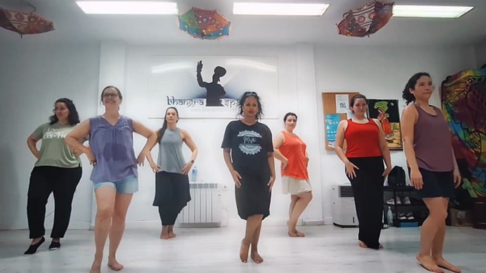 Post 1 by Sneha Mistri on TikTok (video)