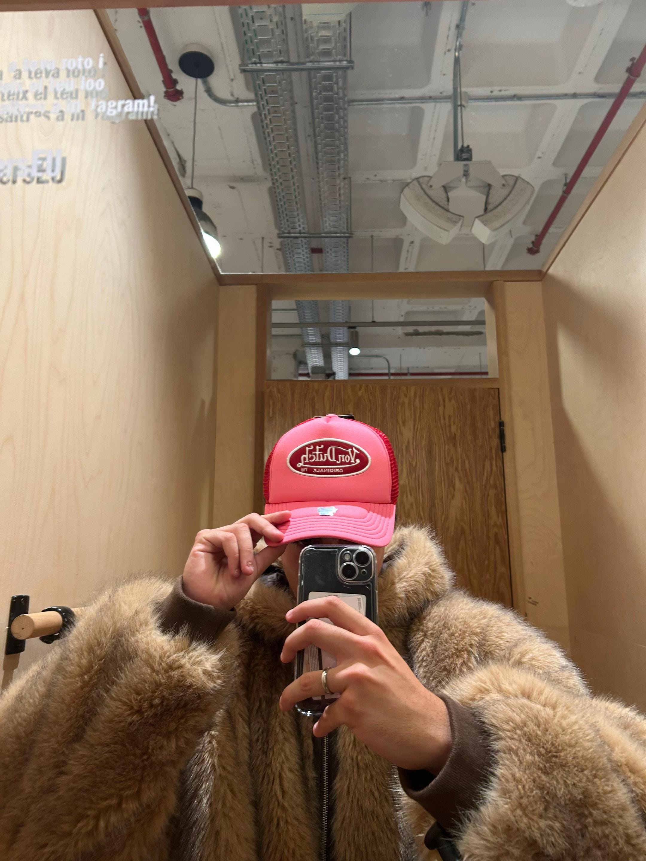 Post 1 by josuecasanovas on TikTok (video)