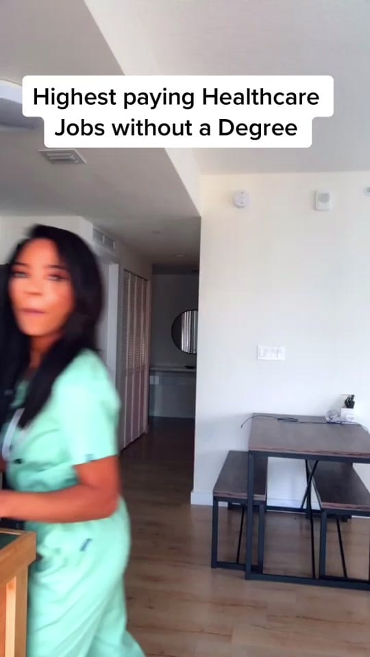 Post 8 by nurse_hailey_ on TikTok (video)