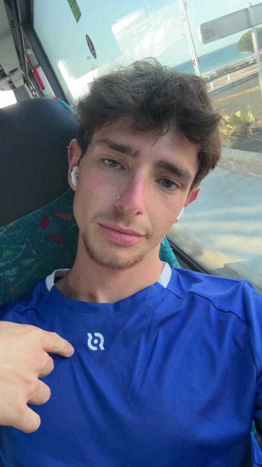 Post 1 by non.ci.conosciamo on TikTok (video)