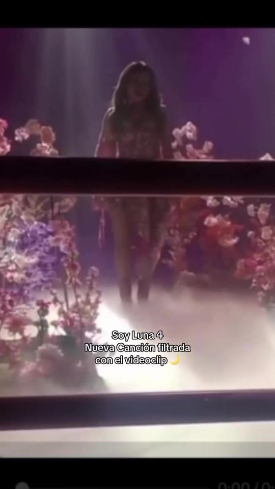 Post 6 by ❤ Soraia Karolista ❤ on TikTok (video)
