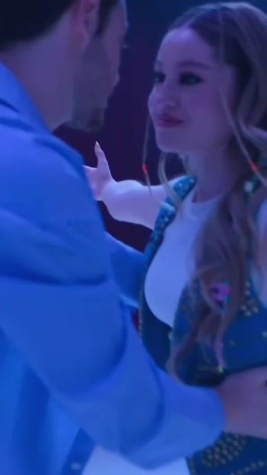 Post 3 by ❤ Soraia Karolista ❤ on TikTok (video)