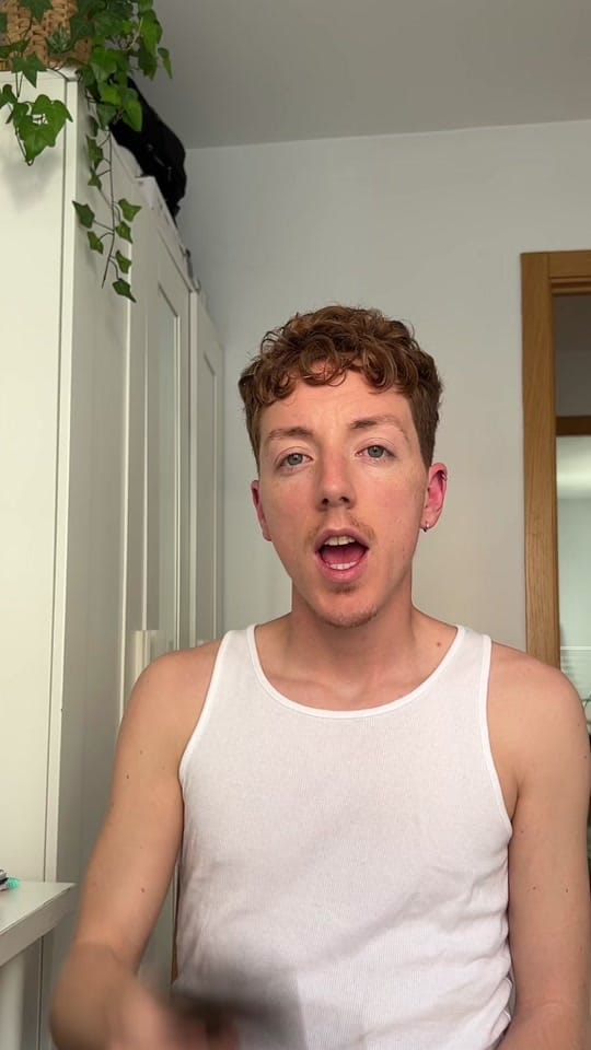 Post 10 by 𝐕𝐀𝐋𝐄𝐍𝐓𝐈𝐍 on TikTok (video)