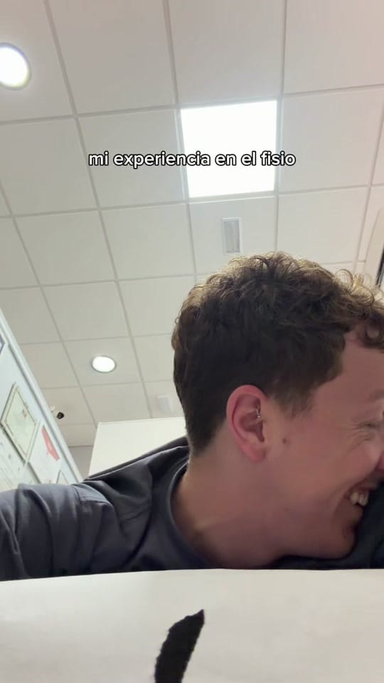 Post 5 by 𝐕𝐀𝐋𝐄𝐍𝐓𝐈𝐍 on TikTok (video)